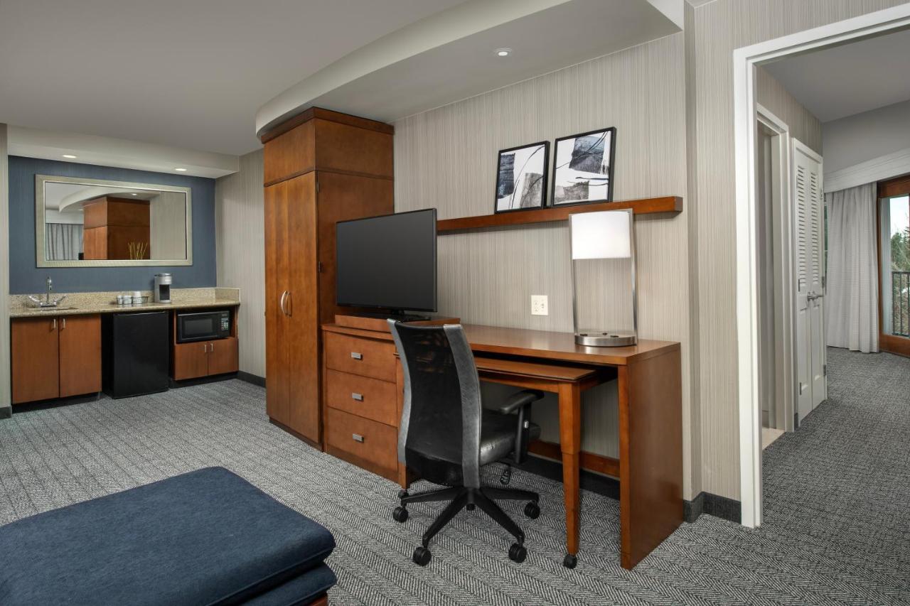 Courtyard by Marriott Seattle Kirkland Hotell Eksteriør bilde